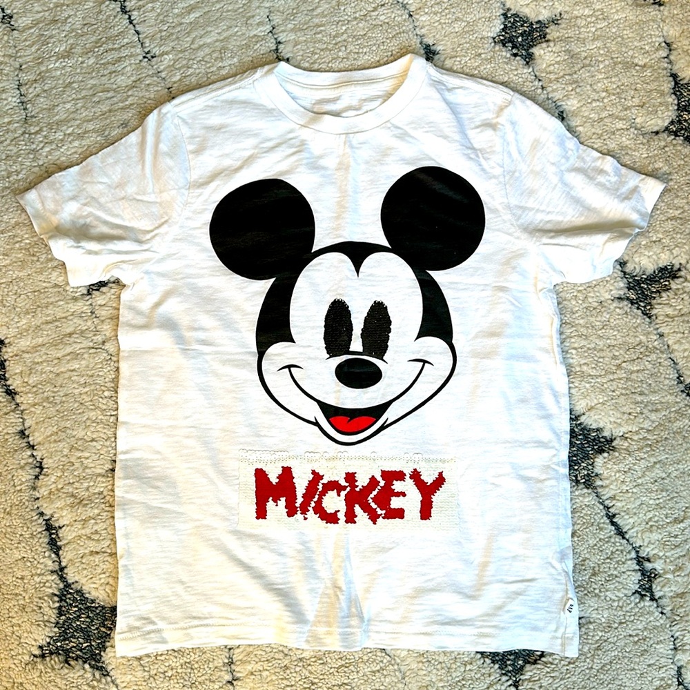 Gap Kids Mickey Mouse t-shirt with flip sequins